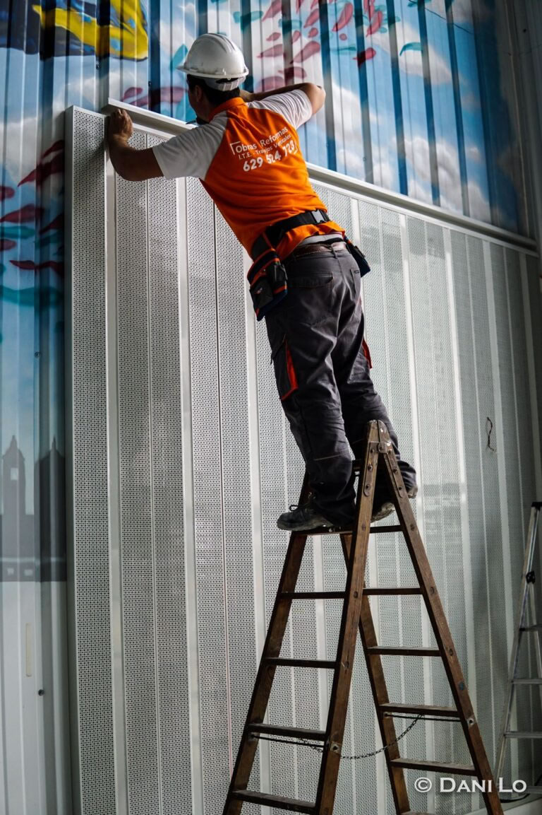 Grupo Strotec - Trabajos - Trabajo de mejora acústica en el Túnel de Viento Madrid Fly de Las Rozas